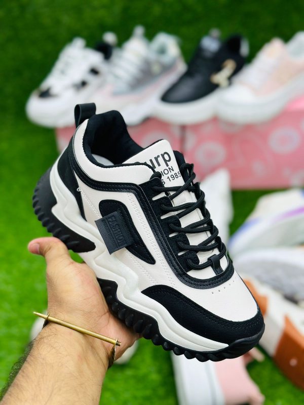 Women’s Sneakers Casual Flats Air Mesh Shoes