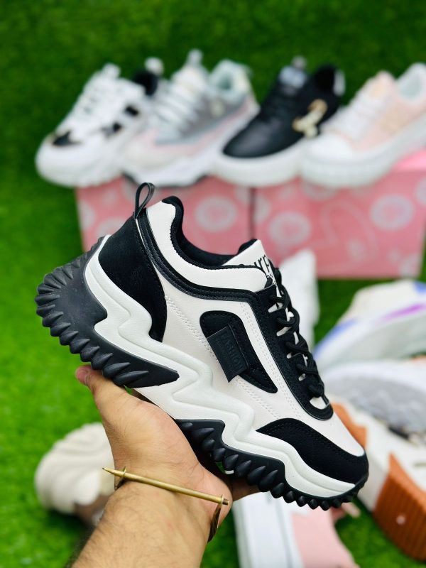 Women’s Sneakers Casual Flats Air Mesh Shoes