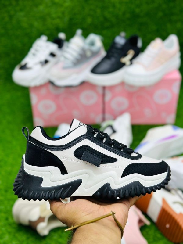 Women’s Sneakers Casual Flats Air Mesh Shoes