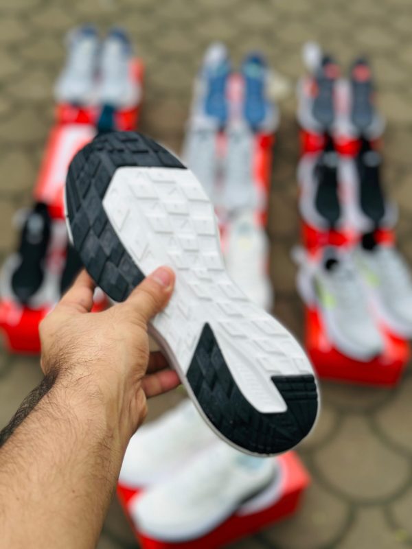 Nike Air Zoom Flyknit Lunar 3 Shoes