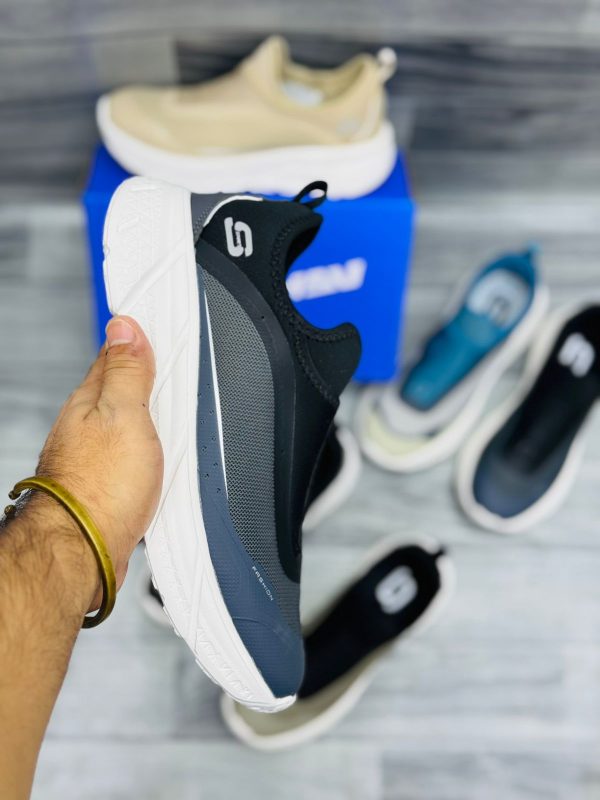 Skechers Lining Soft Go Men’s Trainers