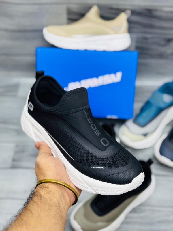 Skechers Lining Soft Go Men’s Trainers