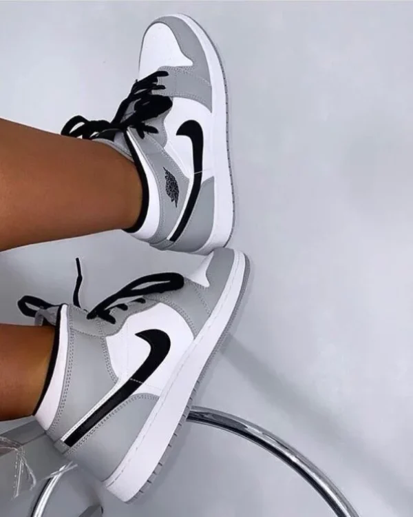 Nike Air Jordan 1 Shoes