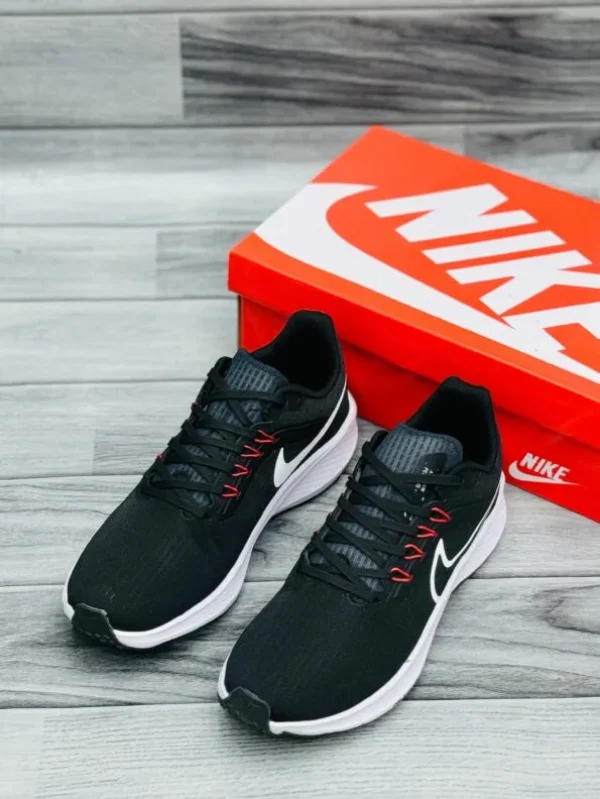 Nike Air Zoom Pegasus 39x Shoes