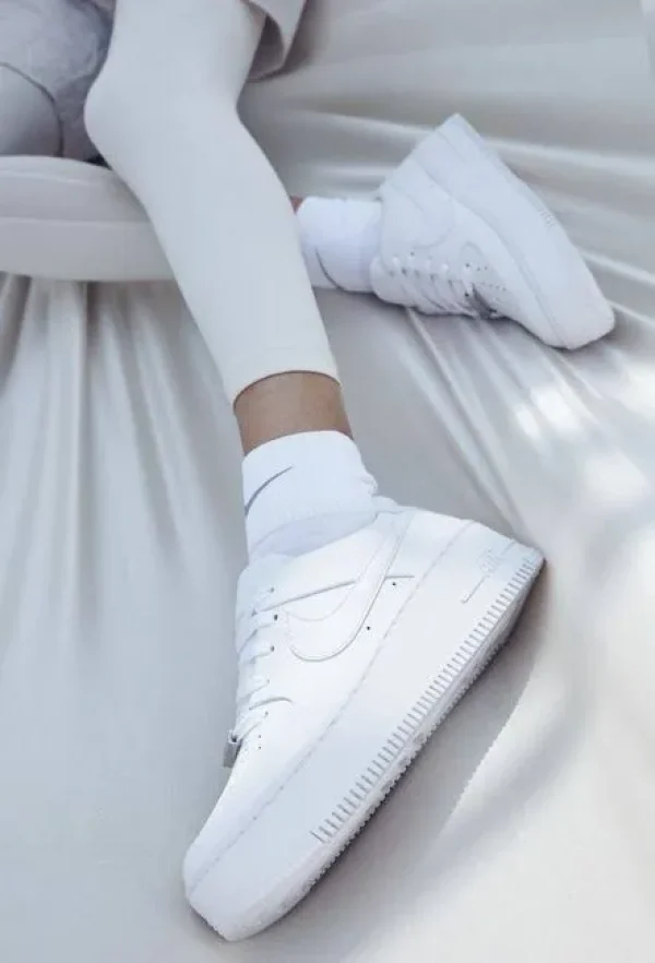 Womens Nike Air Force 1