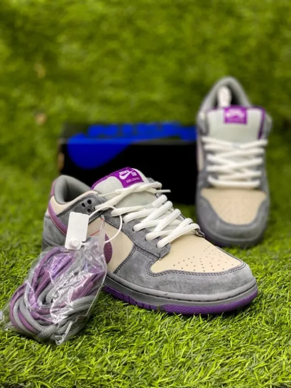 Nike SB Dunk Low Purple Pigeon