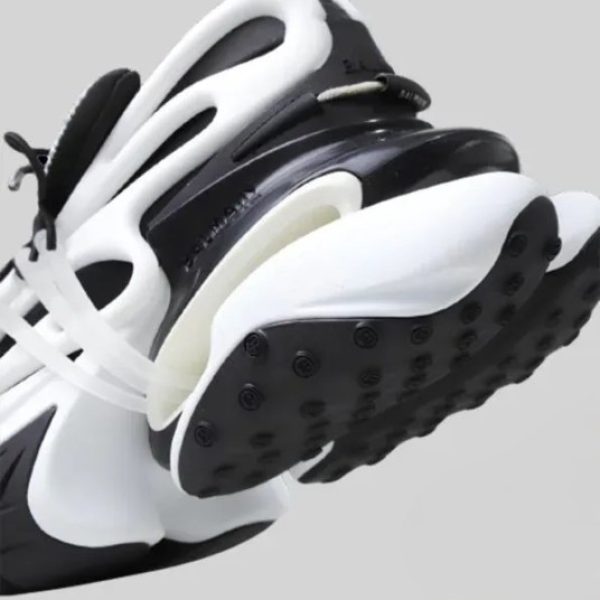 Balmain Unicorn Sneaker – Low-Top