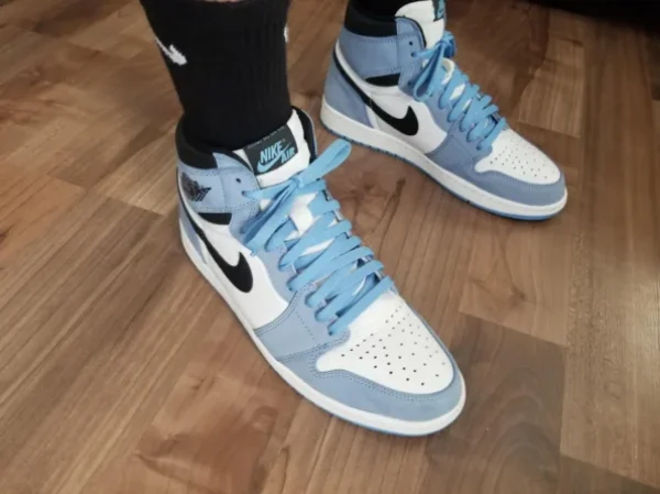 Nike Air Jordan 1 Retro High OG Shoes | University Blue