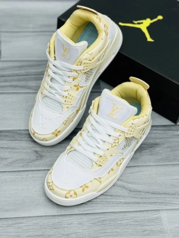 Nike Air Jordan 4 LV