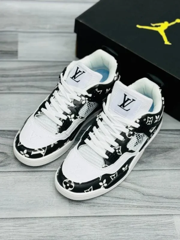 Nike Air Jordan 4 LV