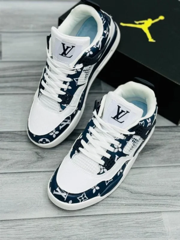 Nike Air Jordan 4 LV