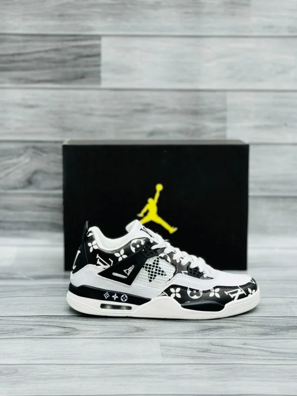 Nike Air Jordan 4 LV