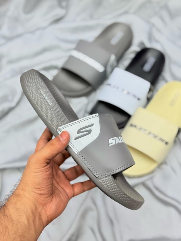 Skechers hyper burst slides