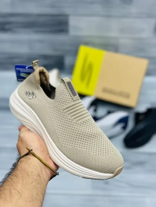 Buy Skechers Sneaker In Pakistan
