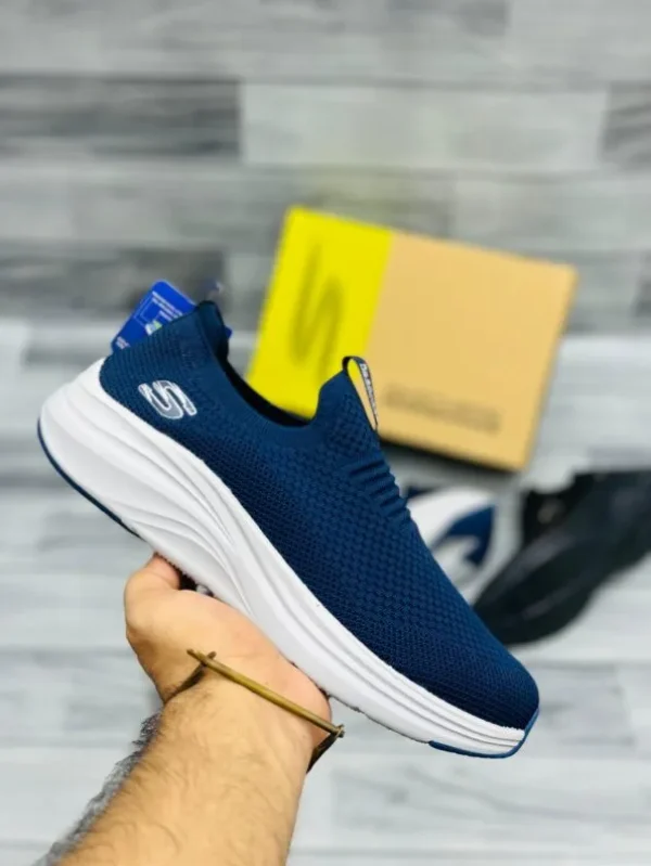 Buy Skechers Sneaker In Pakistan