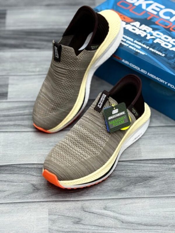 Skechers Hyper burst Pro Slip-Ins