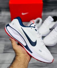 Buy Nike Journey Run Men's Road Running Shoes In Pakistan