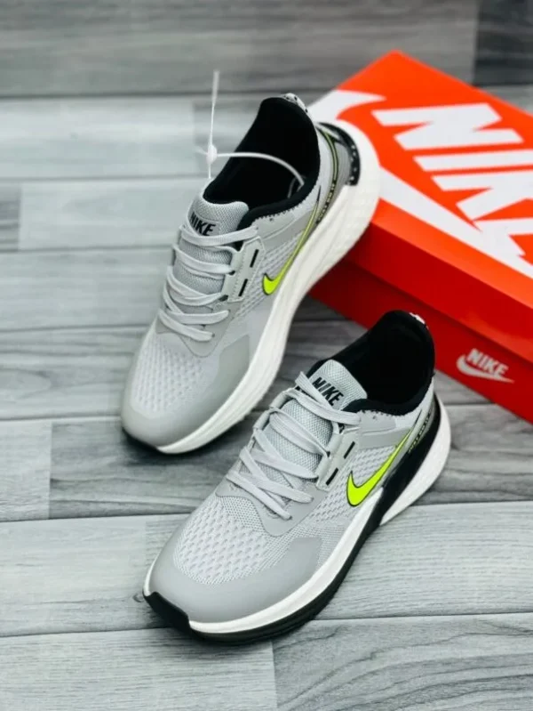 NIKE AIR ZOOM PEGASUS 41