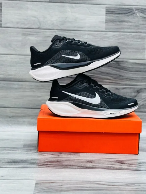 Nike Air Zoom Pegasus Shoes 41 Volt (W)