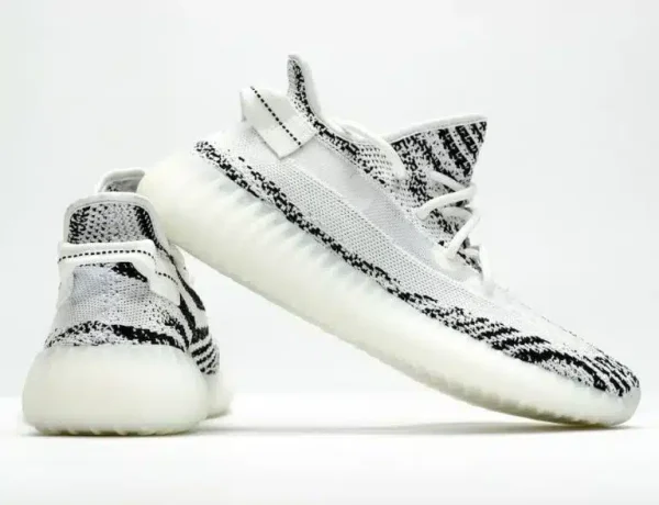 Adidas Yeezy 350 Zebra