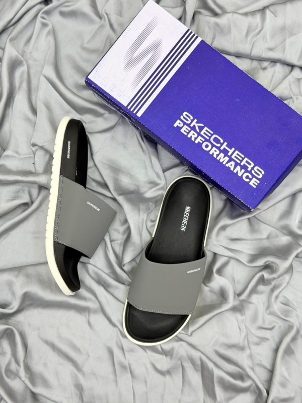 Skecher Slide