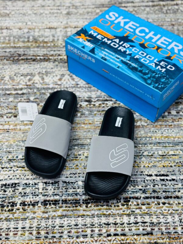 Skechers hyper burst Premium slides