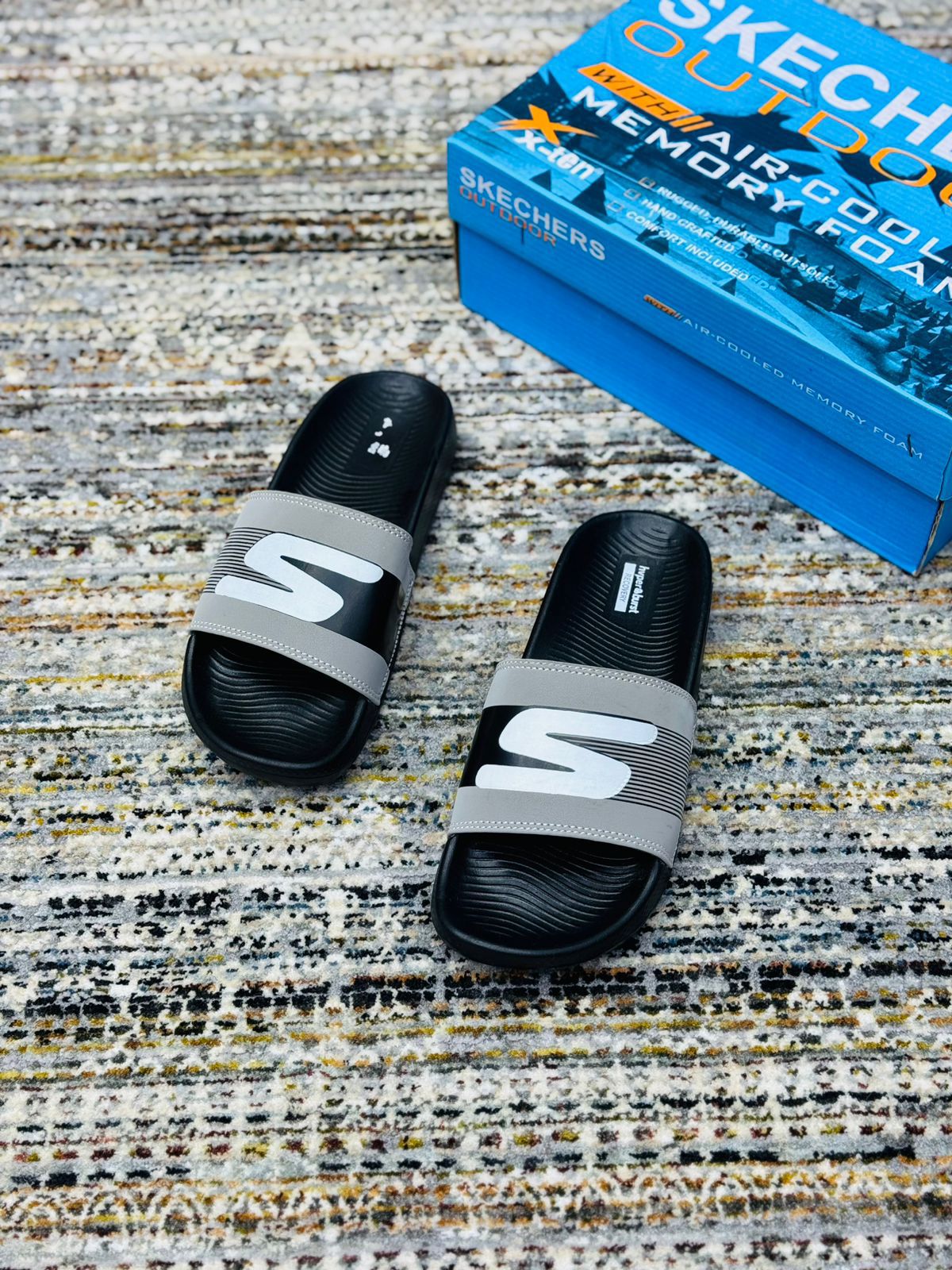 Skechers hyper burst Premium slippers