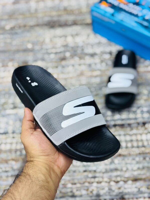 Skechers hyper burst Premium slippers